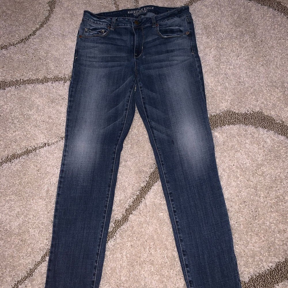 American Eagle medium wash tall jeans